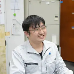 吉田慶冴